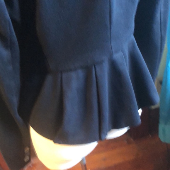 Willi Smith short tux  women’s jacket size 8/satiny lapels/lined/pleated back - Picture 13 of 17